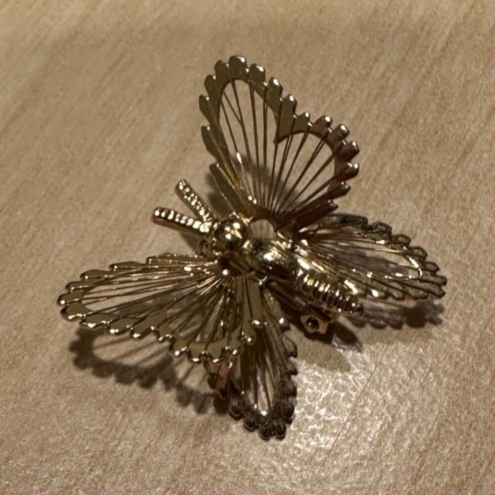 Vintage Gold Tone Butterfly Brooch Pin